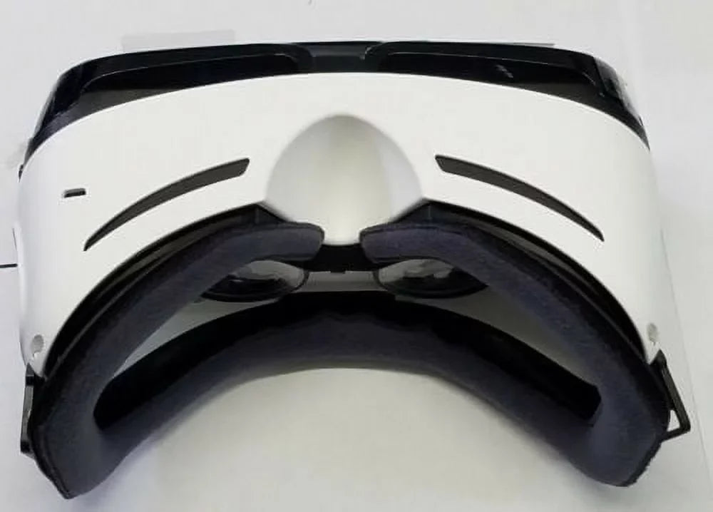 Open Box Samsung Gear VR Oculus Virtual Reality Headset 3D Note 5 Galaxy S6, S6 Edge S7