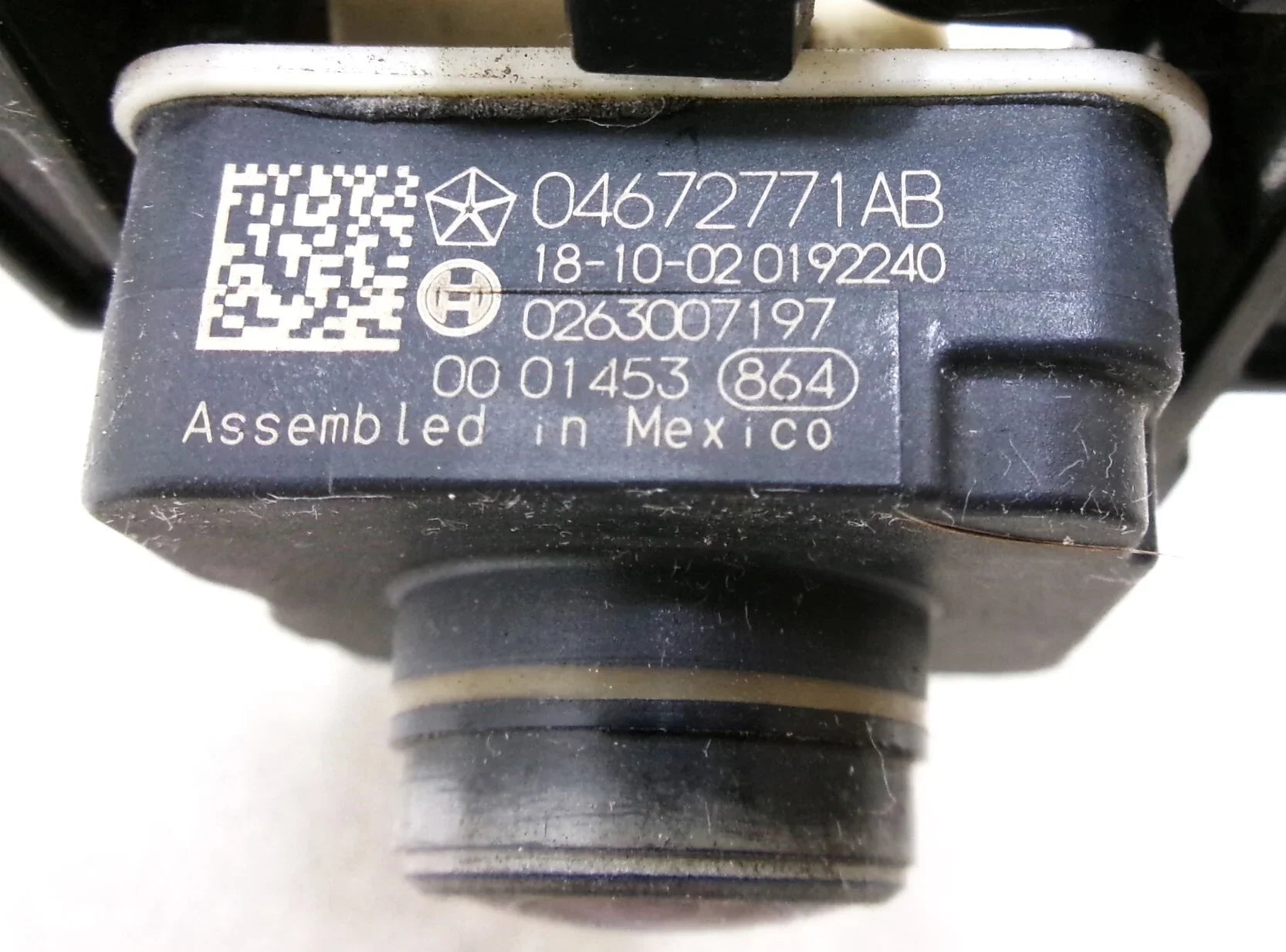 Pre-Owned 2019 Jeep Compass Rear View Backup Camera 04672771AB 69K OEM (Good)