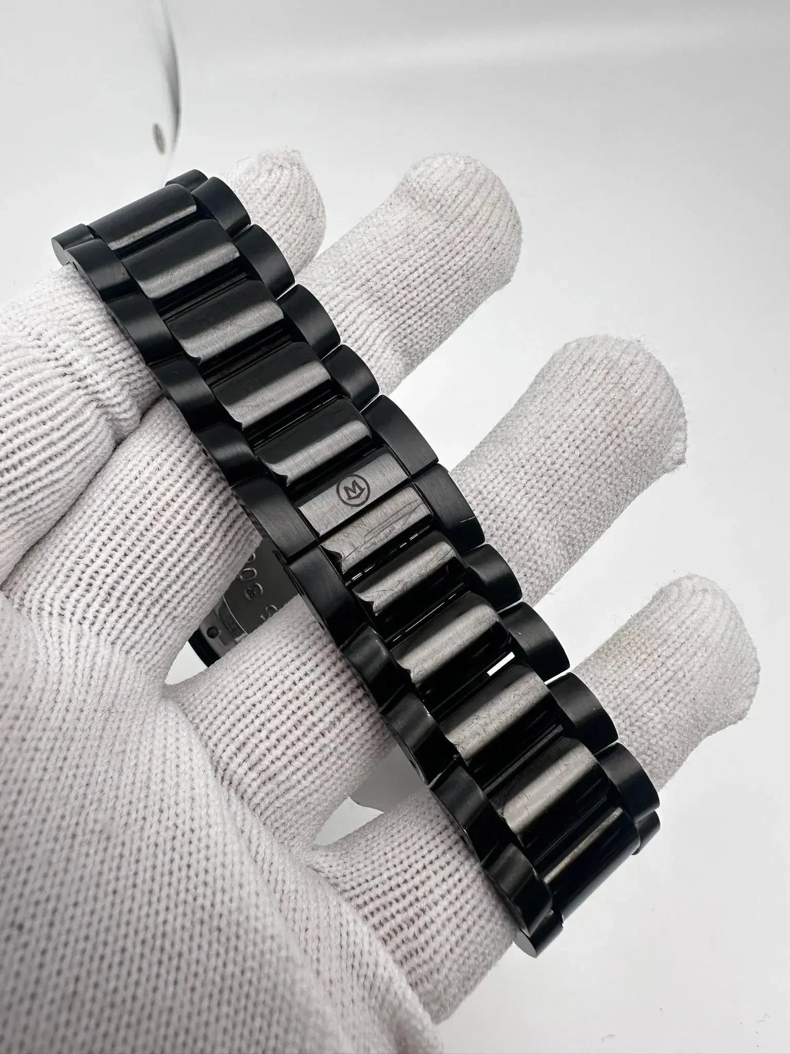 Pre-Owned Movado Series 800 Black PVD Coated Steel Quartz Watch 2600119 (Good)