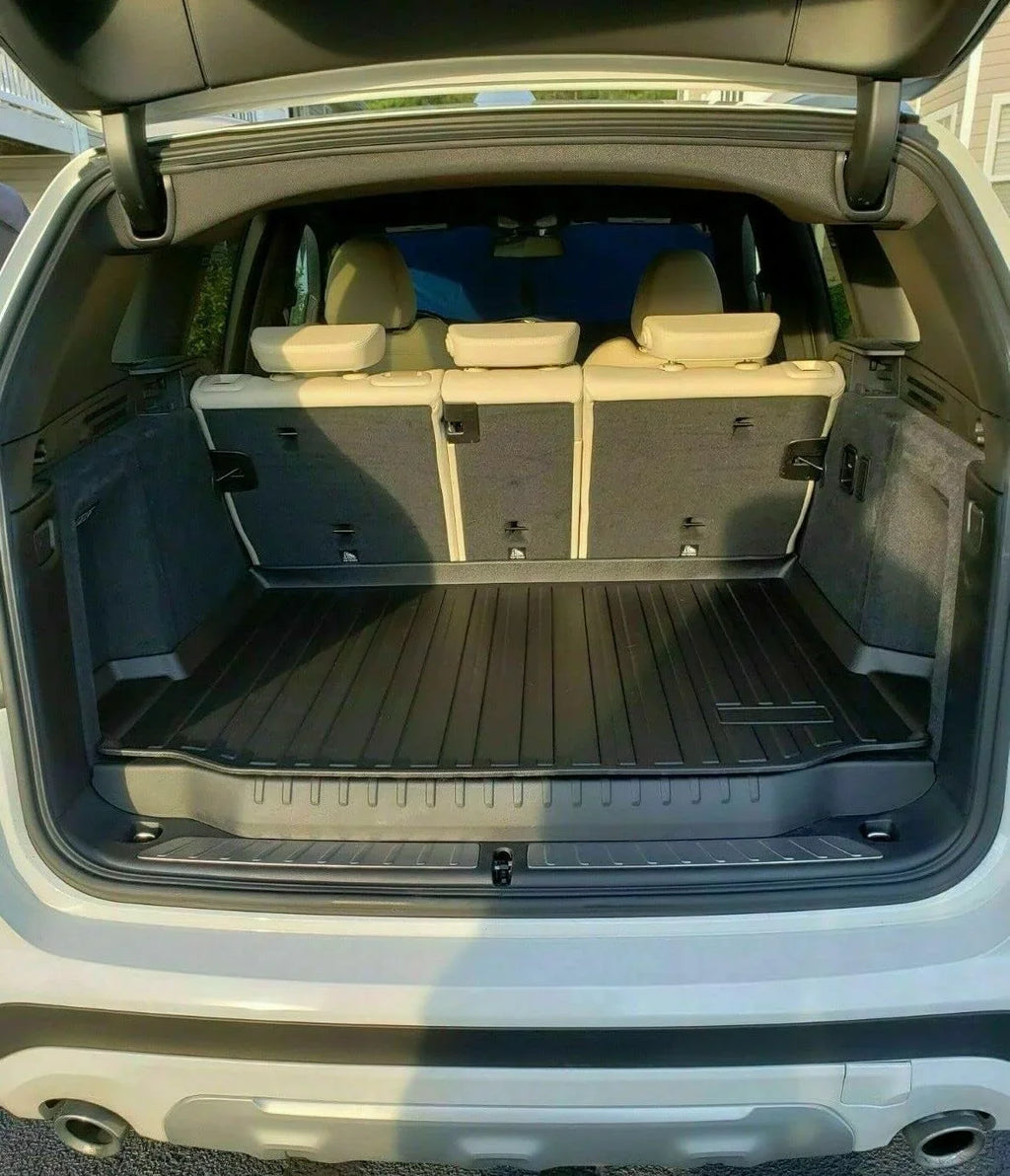 EACCESSORIES EA Cargo Liner – Trunk Mat for BMW X3 2018-2024 – Durable Trunk Mats for Cars with Raised Lip – Non-Slip Car Trunk Mat Rubber – Easy to Install – Laser Pre-Cut Design