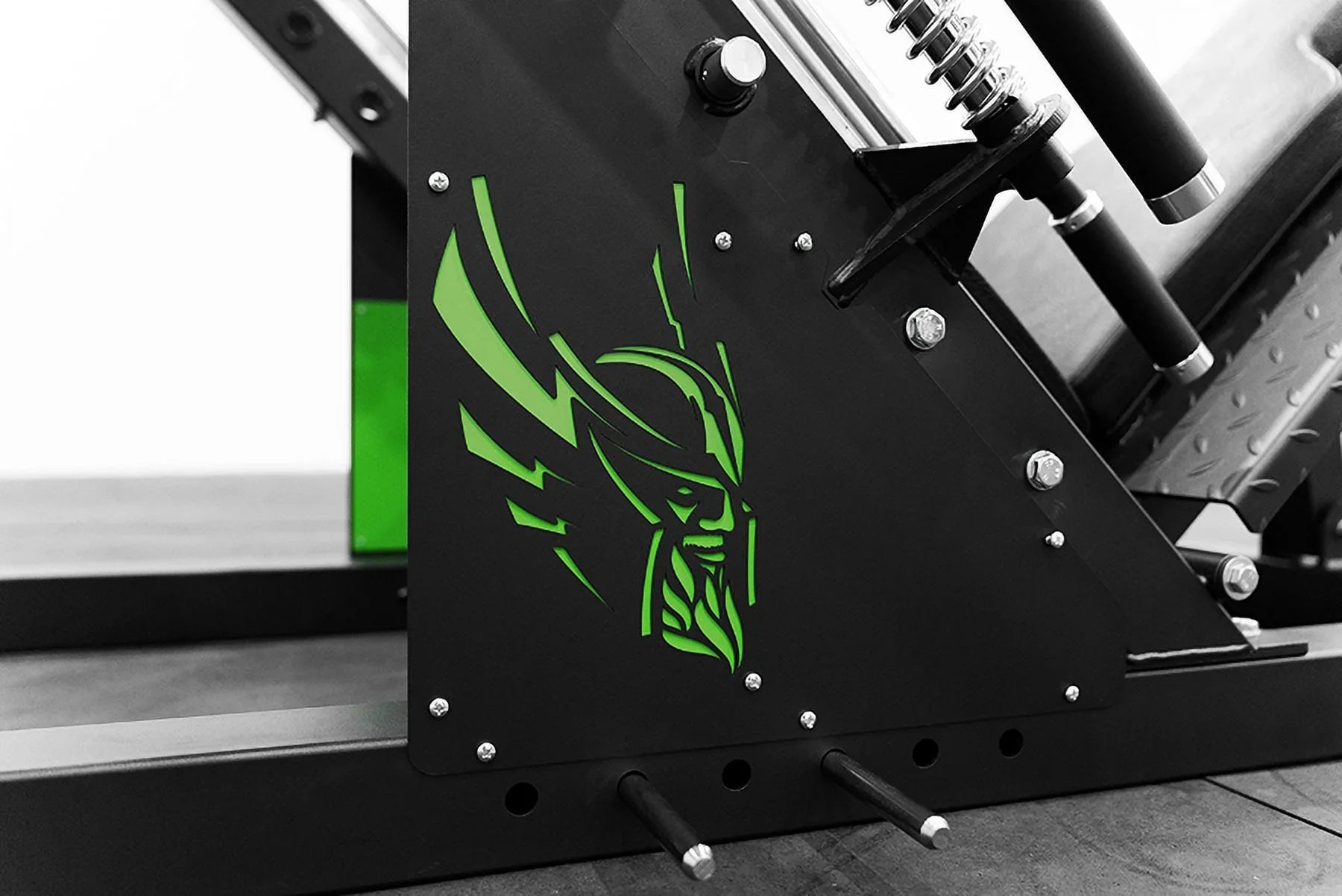 BOLT OUTLAW: Adjustable Leg Press/Hack-Squat Combo