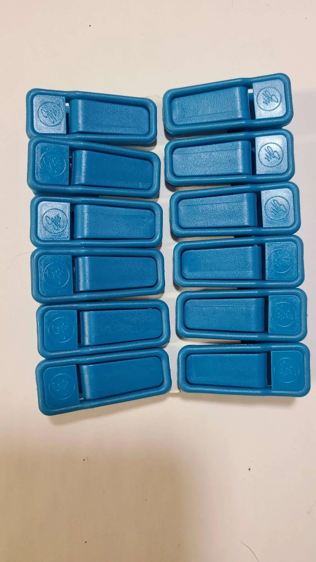 LOT OF 48 - JOY MANGANO HUGGABLE Black HANGER CLIPS (Turquoise)