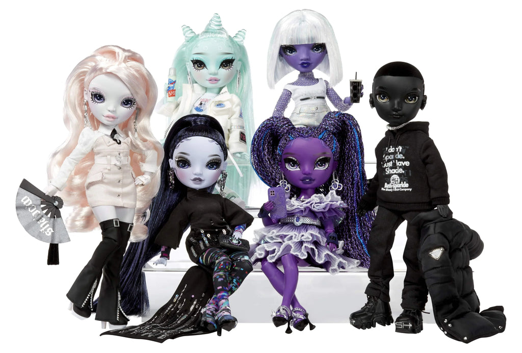 Rainbow High Shadow High Reina Glitch Crowne - Purple Fashion Doll. Fashionable Outfit & 10+ Colorful Play Accessories. Outstanding Gift for Kids 4-12 Years Old & Collectors