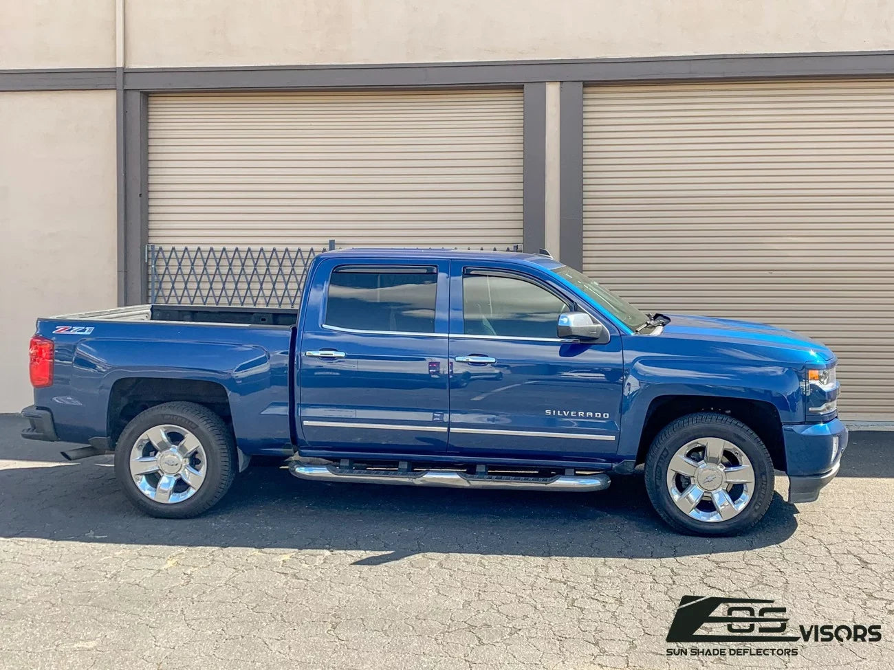 Extreme Online Store Fits ALL 2014-2018 Chevrolet Silverado 1500 Crew Cab Models | EOS Visors IN-CHANNEL Style SMOKE TINTED Side Vents Window Deflectors Rain Guards