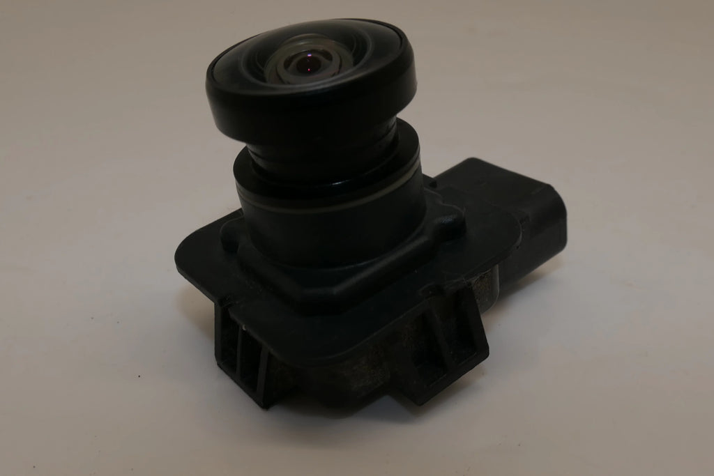Pre-Owned 2018-2020 Ford Fusion Rear View Back Up Camera OEM (Good)