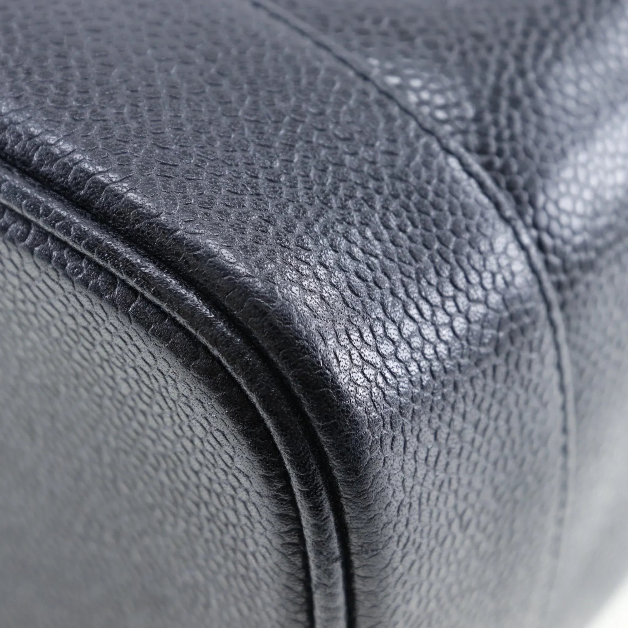 Pre-Owned CHANEL Vanity Handbag Coco Mark Matte Caviar Skin Made in France Black Zipper Ladies (Good)