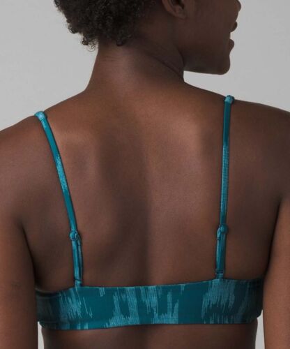 prAna Vivienne Size Small (S) Reversible Front Tie Bikini Top Deep Verde Ikat