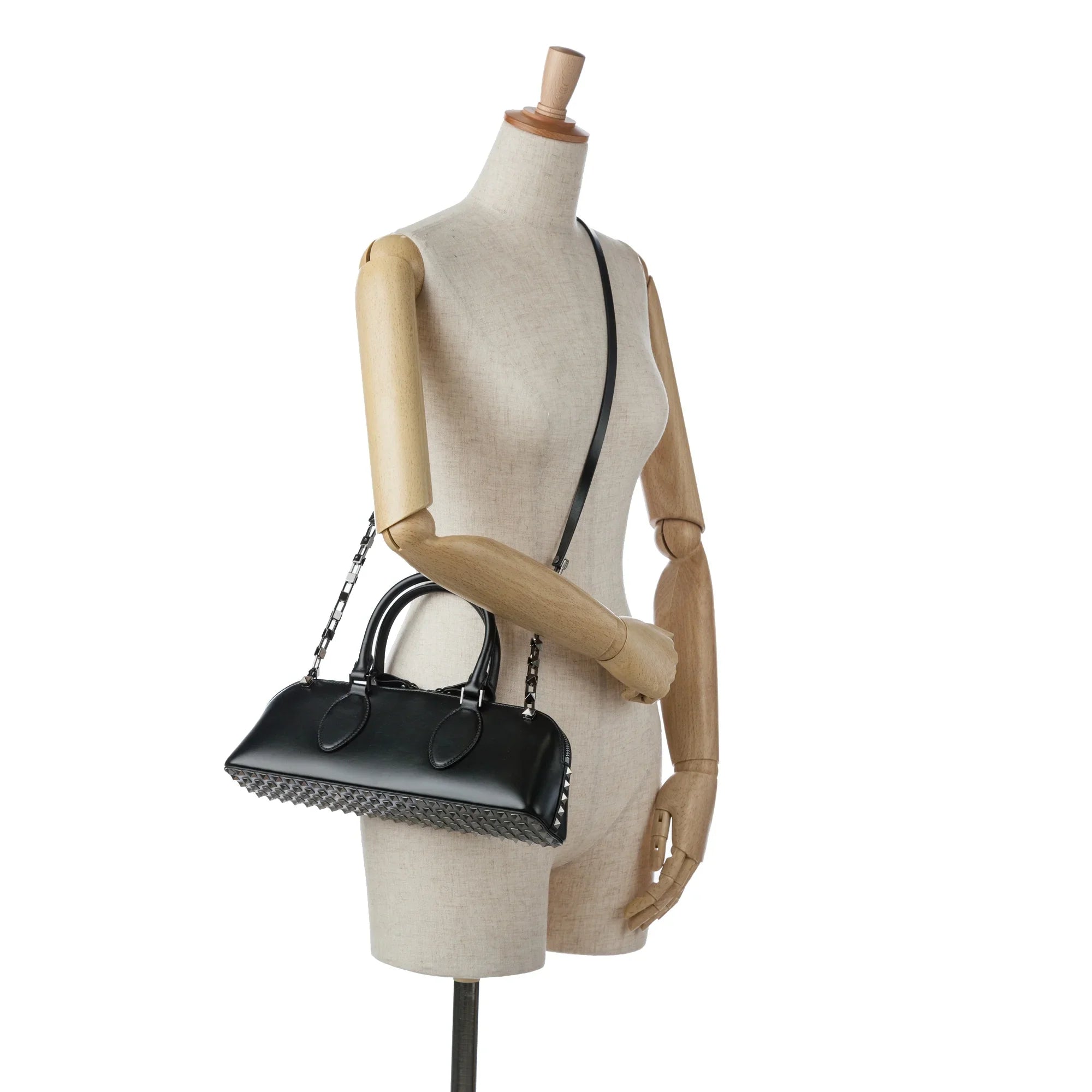 Pre-Owned Authenticated Valentino Rockstud East West Satchel Calf Leather Black Unisex (Good)
