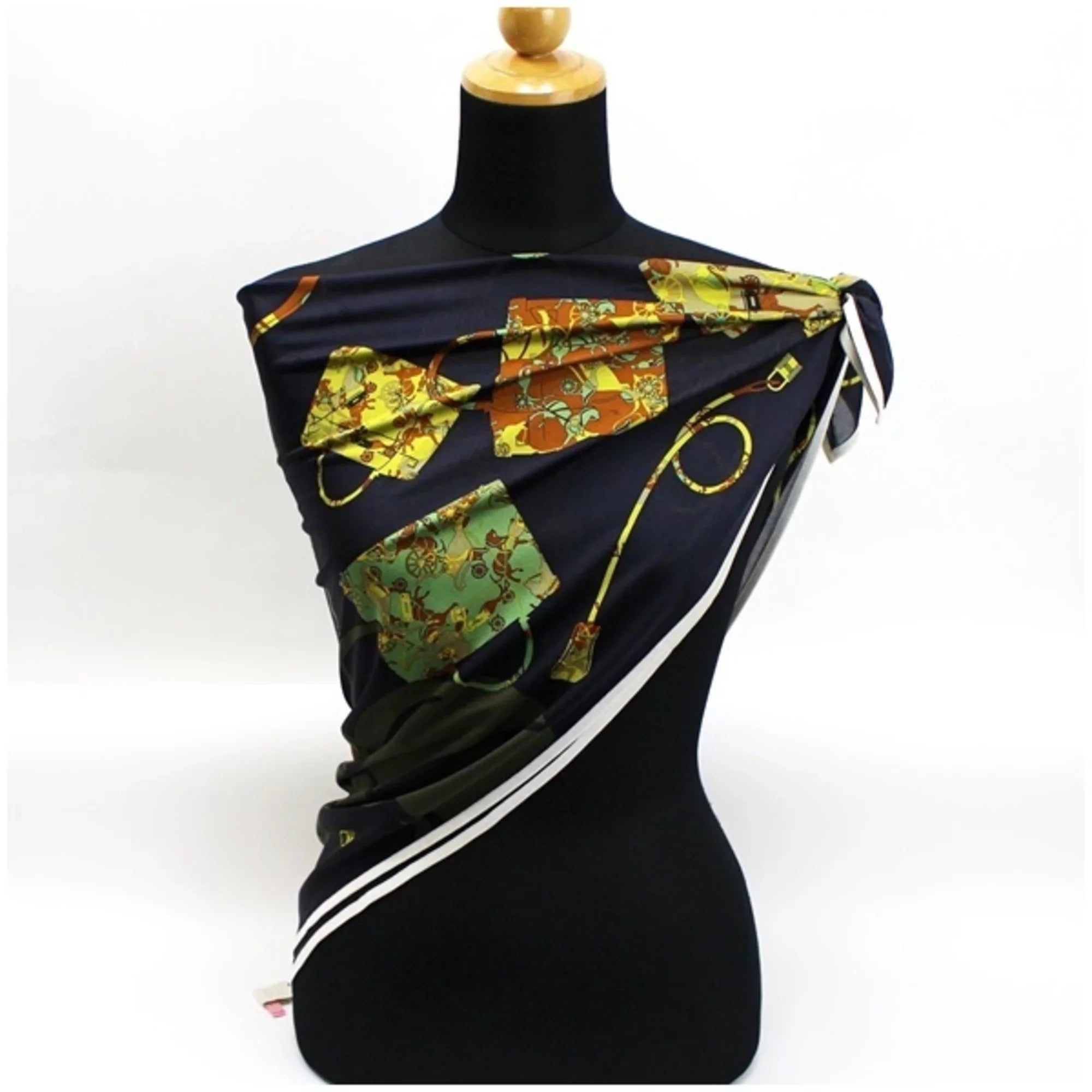 Pre-Owned Hermes Silk Scarf Muffler Carre 90 "kelly en Caleche" Kelly's Carriage Black HERMES Women's (Good)