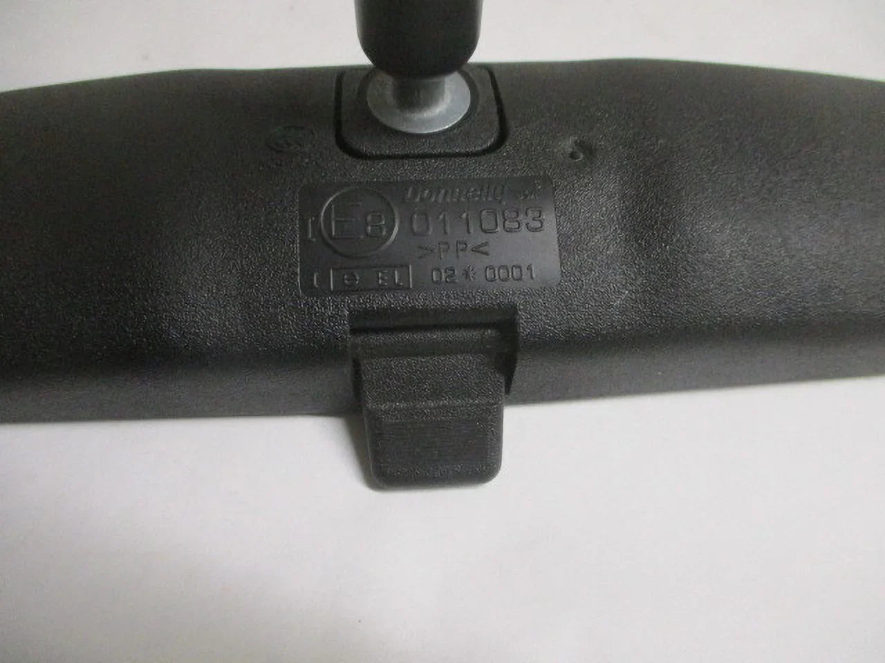 Pre-Owned Dodge Caravan Ram 1500 2500 Manual Rear View Mirror OEM LKQ (Good)