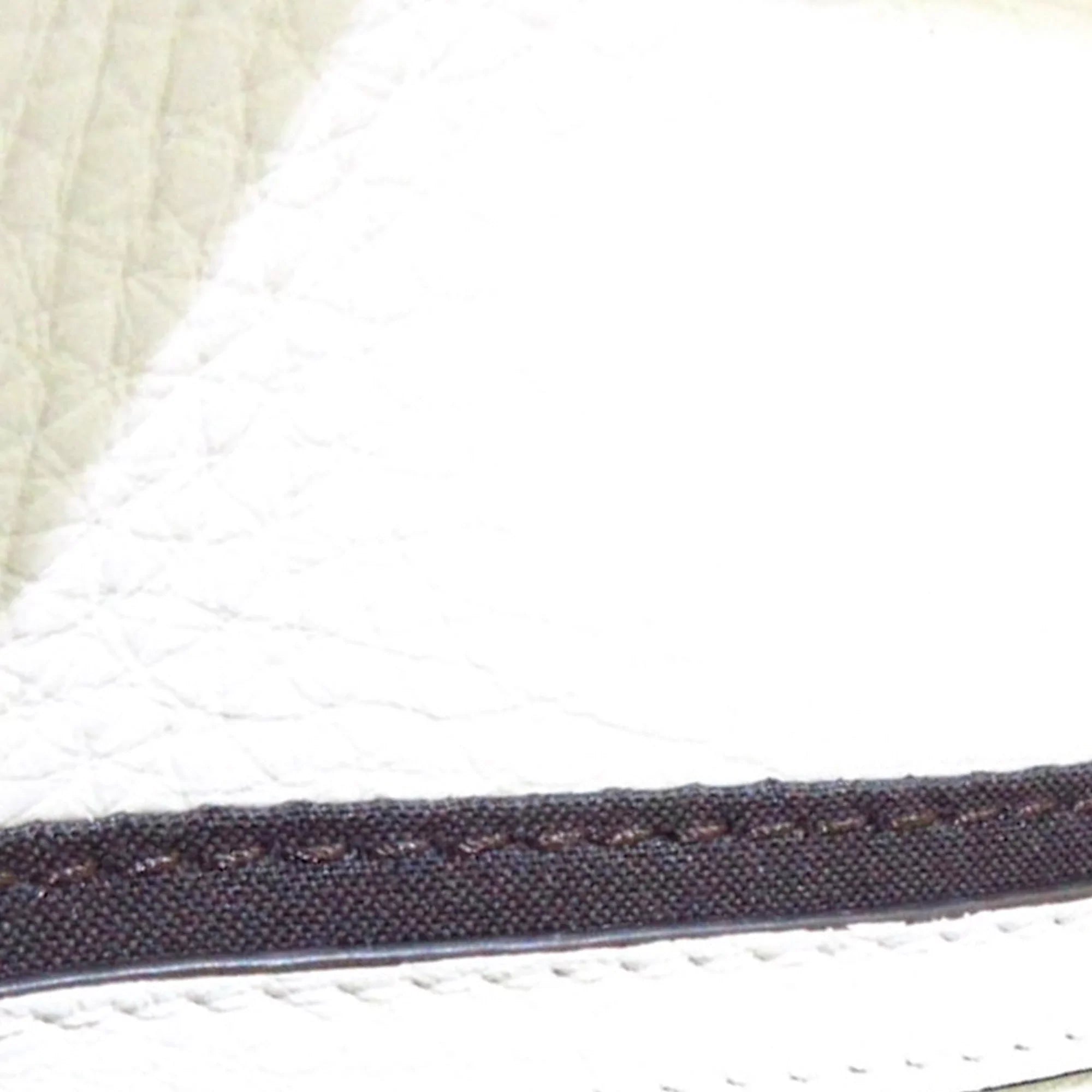 Pre-Owned Authenticated Fendi Fila Mania Beaded Baguette Calf Leather White Shoulder Bag Unisex (Good)