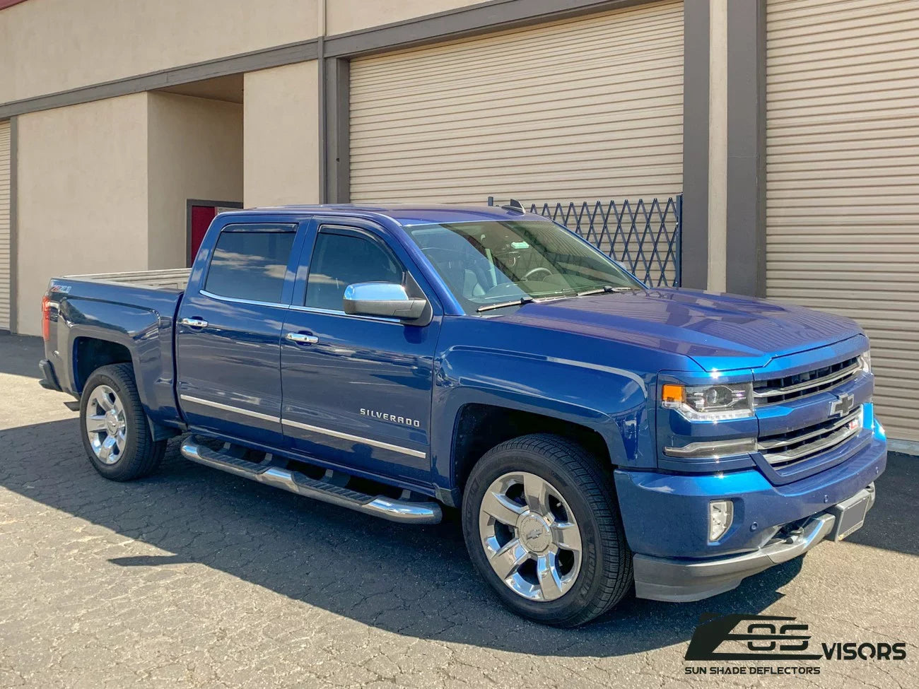 Extreme Online Store Fits ALL 2014-2018 Chevrolet Silverado 1500 Crew Cab Models | EOS Visors IN-CHANNEL Style SMOKE TINTED Side Vents Window Deflectors Rain Guards